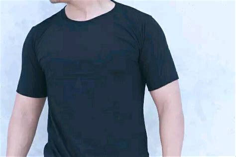 kaos hitam polos murah.